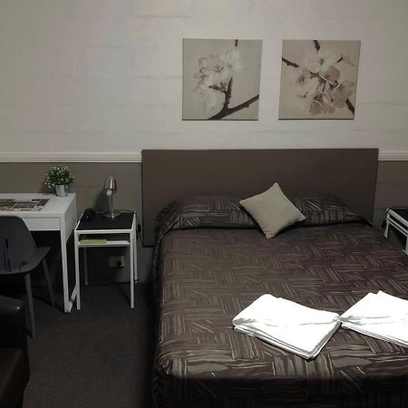 City Motor Inn Тувумба Екстер'єр фото