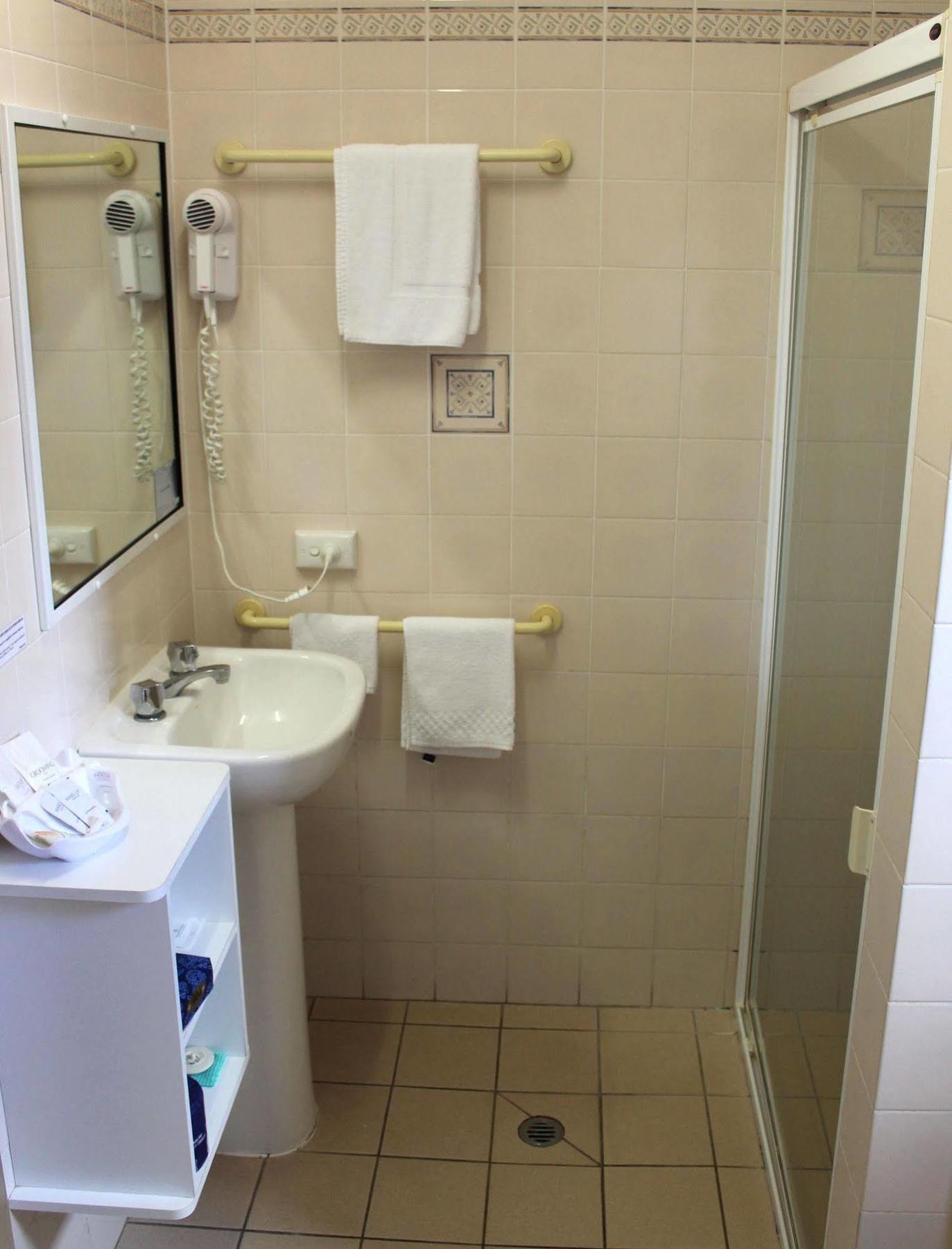 City Motor Inn Тувумба Екстер'єр фото
